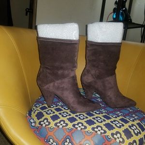 UO Short Scrunch Boot